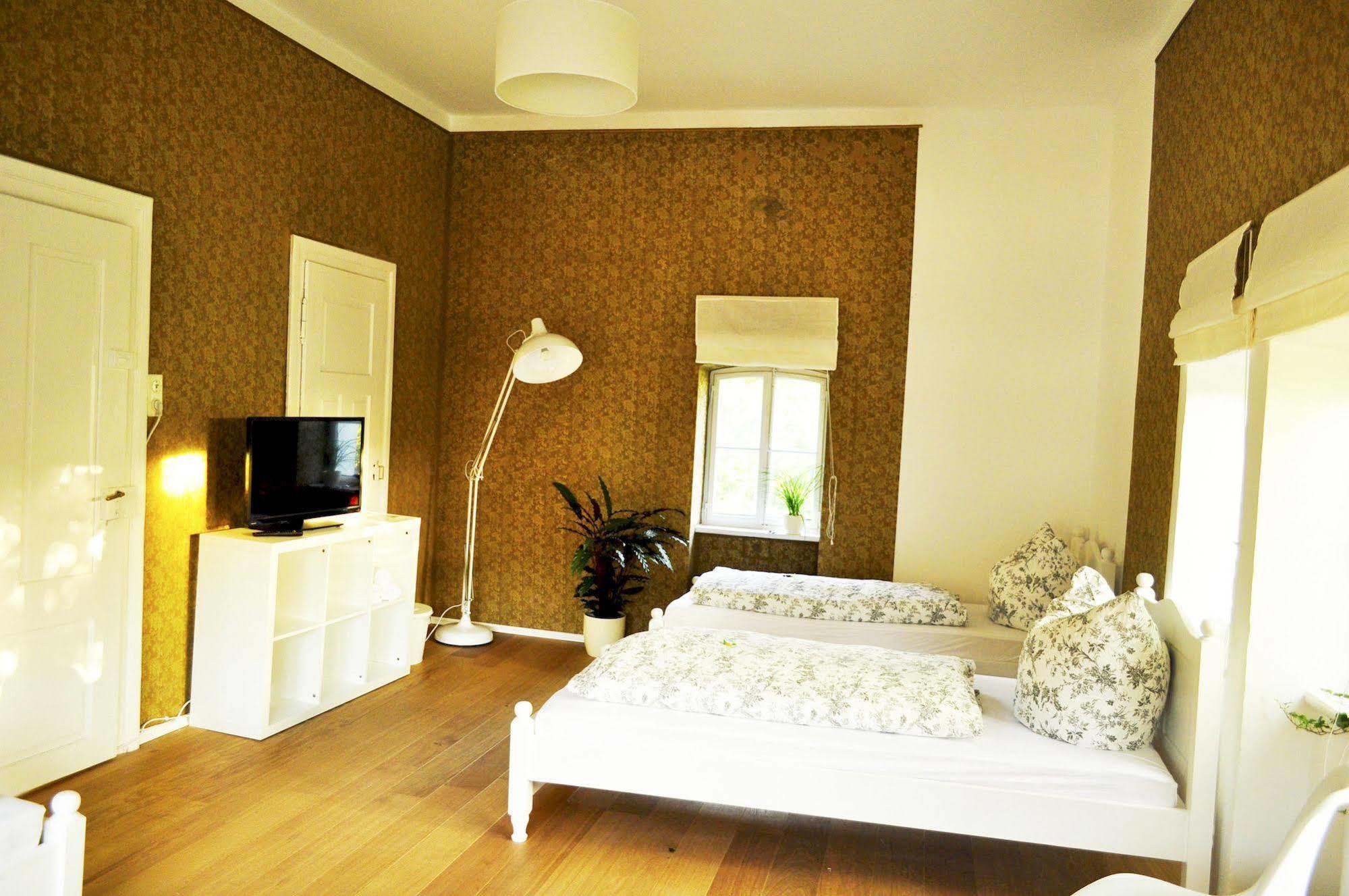 Art & Hotel 3*